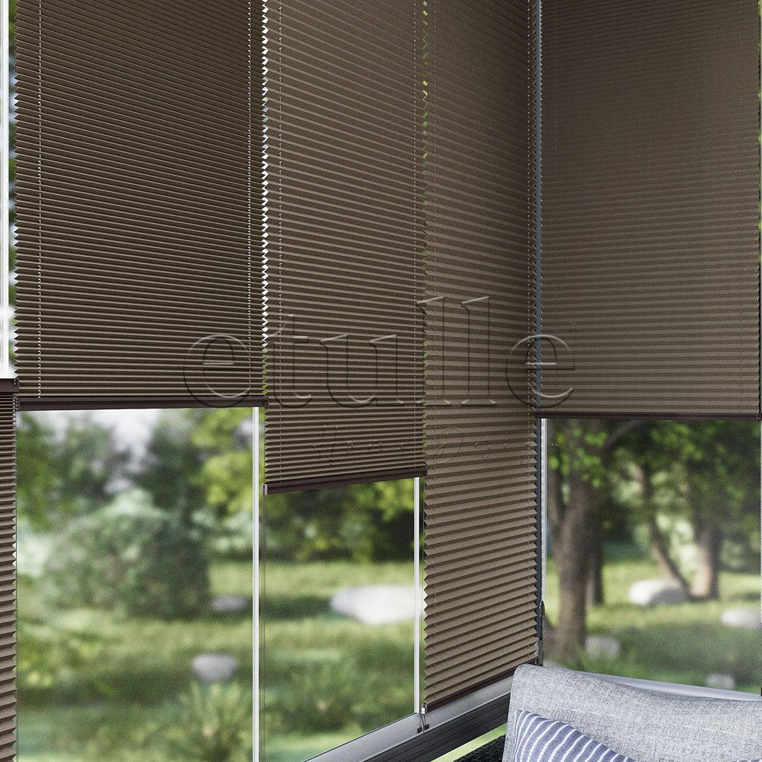 16 MM Blackout Blackout Brown Pleated Curtain