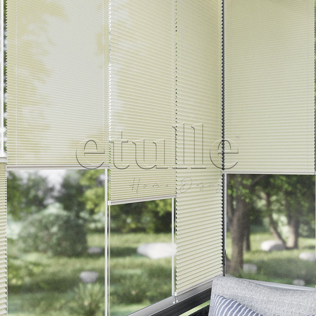 16 MM Diamond Cream Plain Pleat Curtain