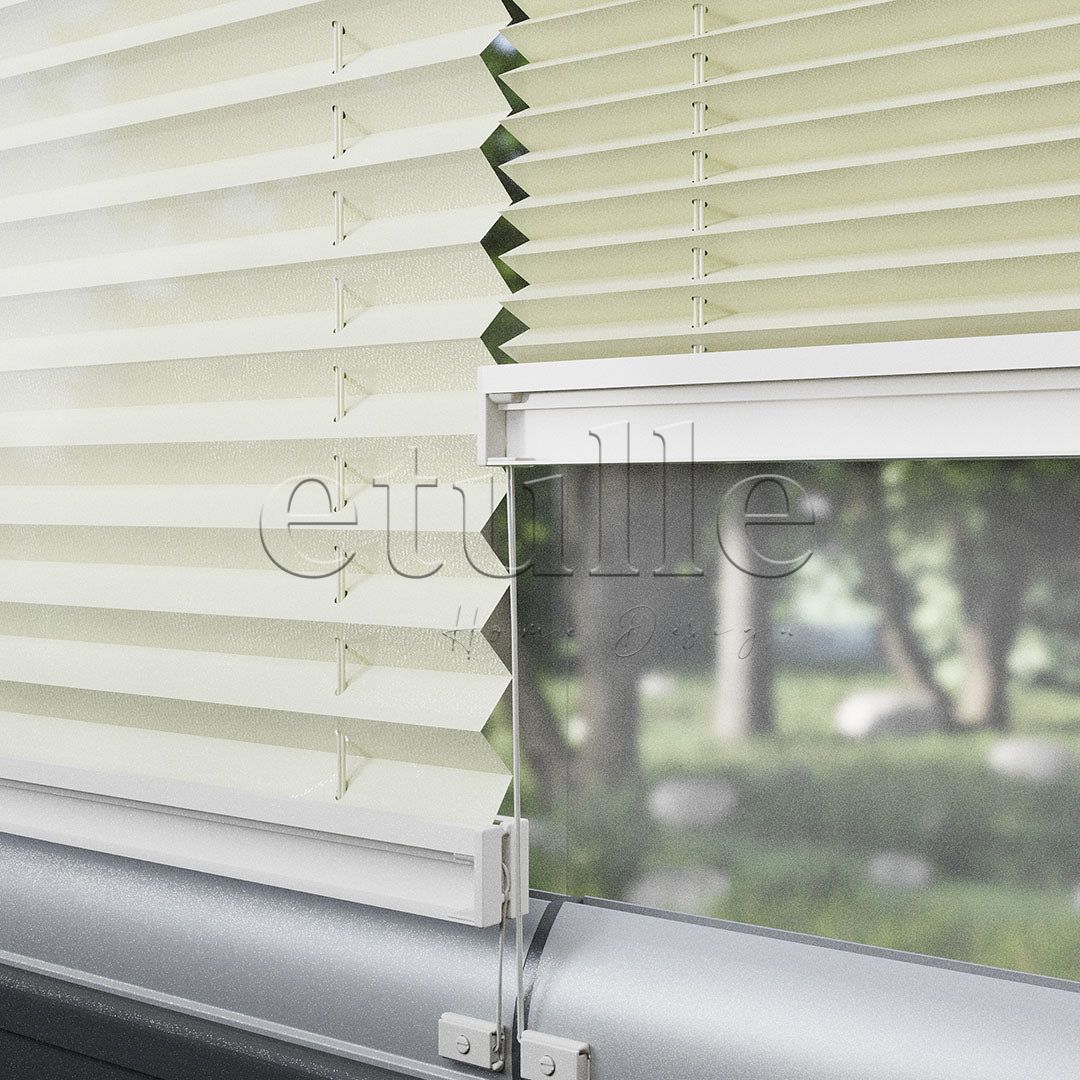 16 MM Diamond Cream Plain Pleat Curtain