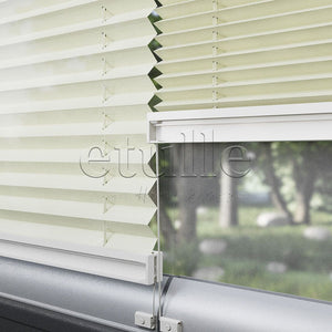 16 MM Diamond Cream Plain Pleat Curtain