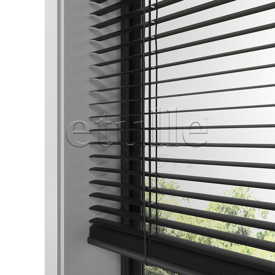 16 MM Black Aluminum Venetian Blind