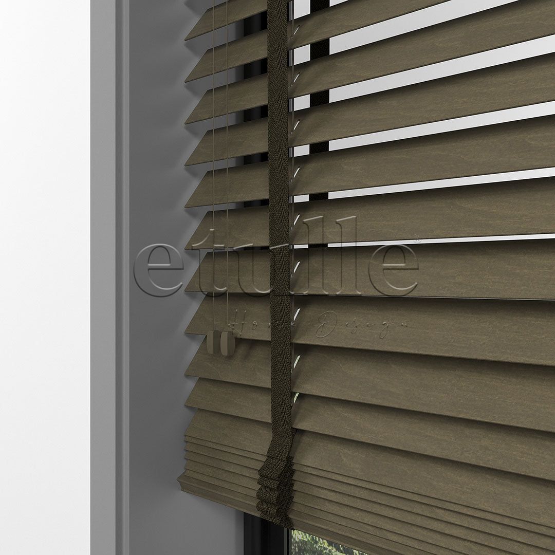 50 MM BASSWOOD Chestnut Wooden Venetian Blind