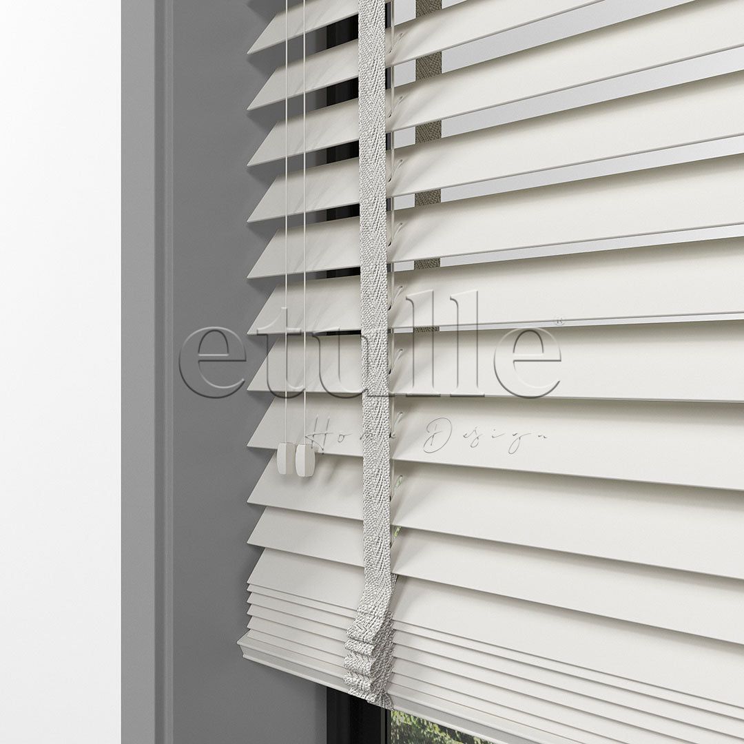 50 MM BASSWOOD Krem Ahşap Jaluzi