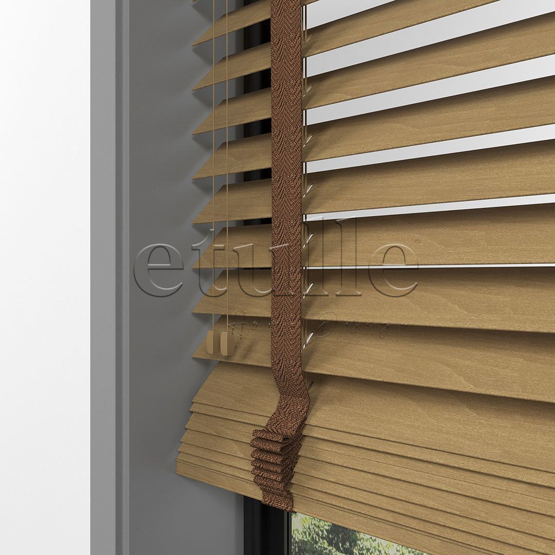 63 MM BASSWOOD Golden Oak Ahşap Jaluzi