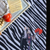 Zebra Desen Üzerine Moda Figürlü Amerikan Servis Modern Tasarım - 4'lü 30x50 cm