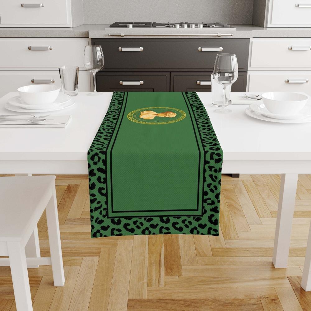 Yeşil Büst Detaylı Runner Örtüsü 140x45CM