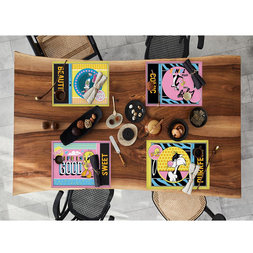 Tweety Teams Çizgi Karakter Pembe Zemin Baskılı Çocuk – 4'lü Amerikan Servis (30x50 cm)